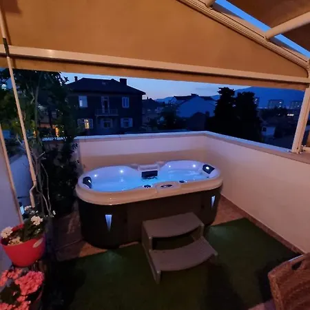 Bella Sanja Split