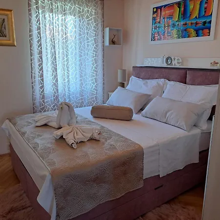Bella Sanja Appartement *